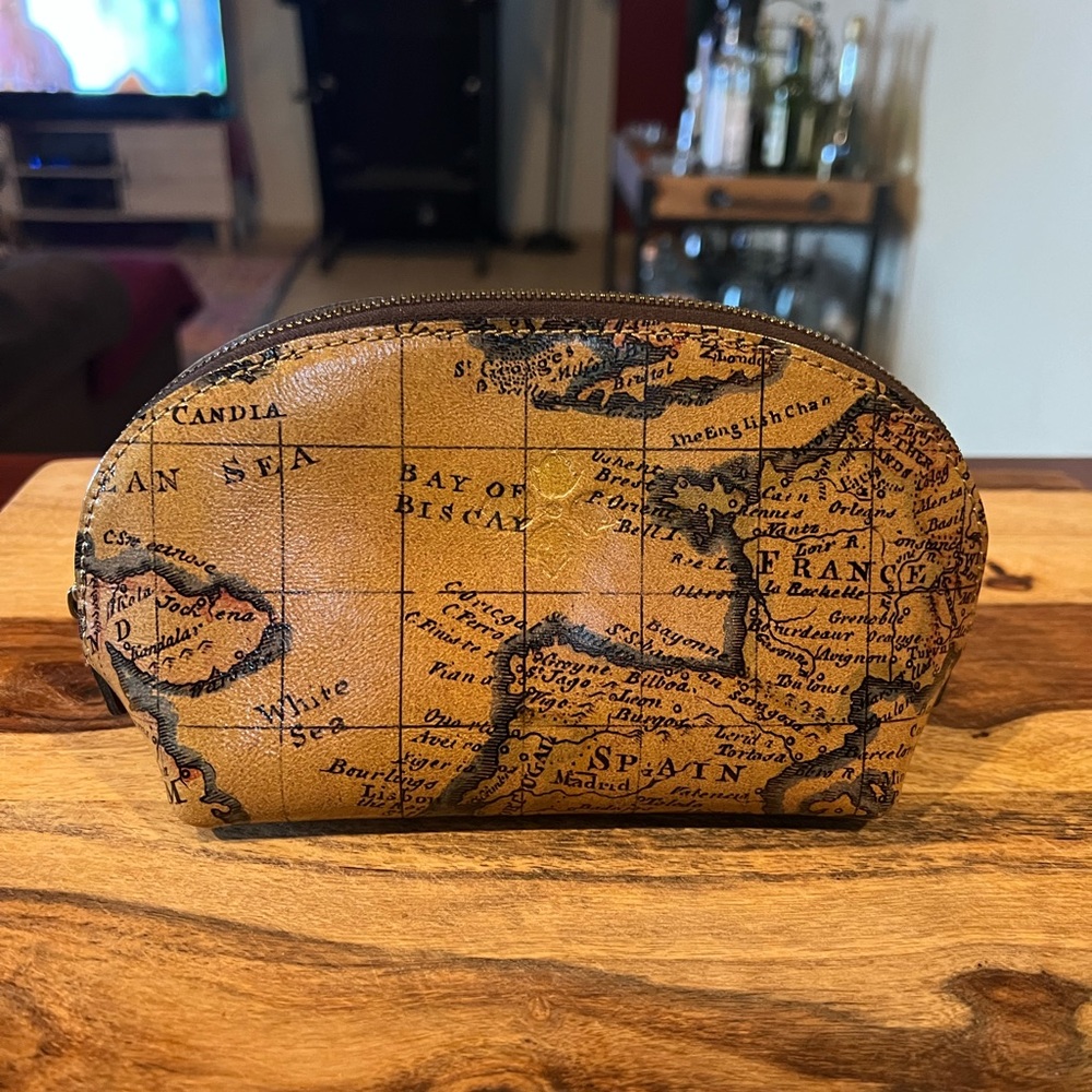Patricia Nash Cosmetic Case